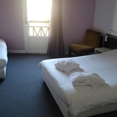 Hotel La Truffiere Puy-lʼÉvêque Esterno foto