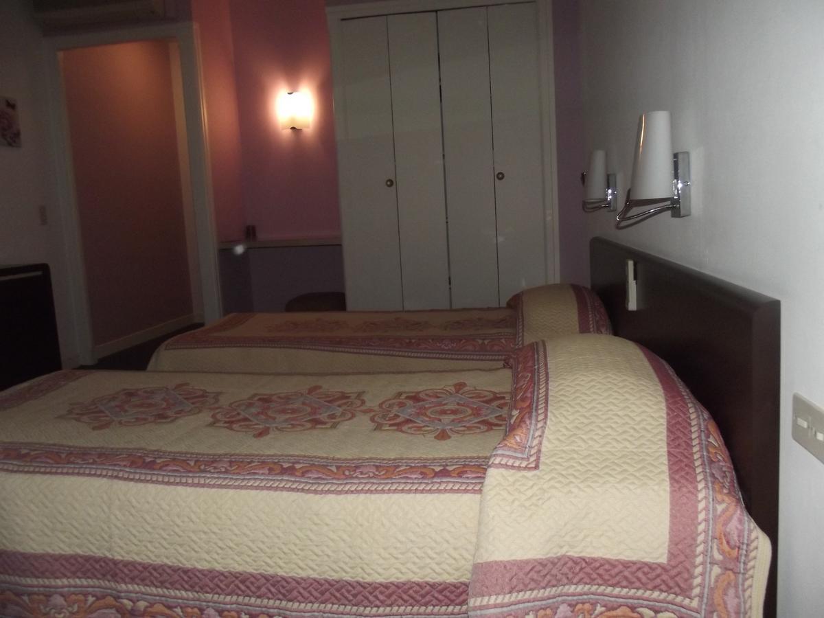 Hotel La Truffiere Puy-lʼÉvêque Esterno foto